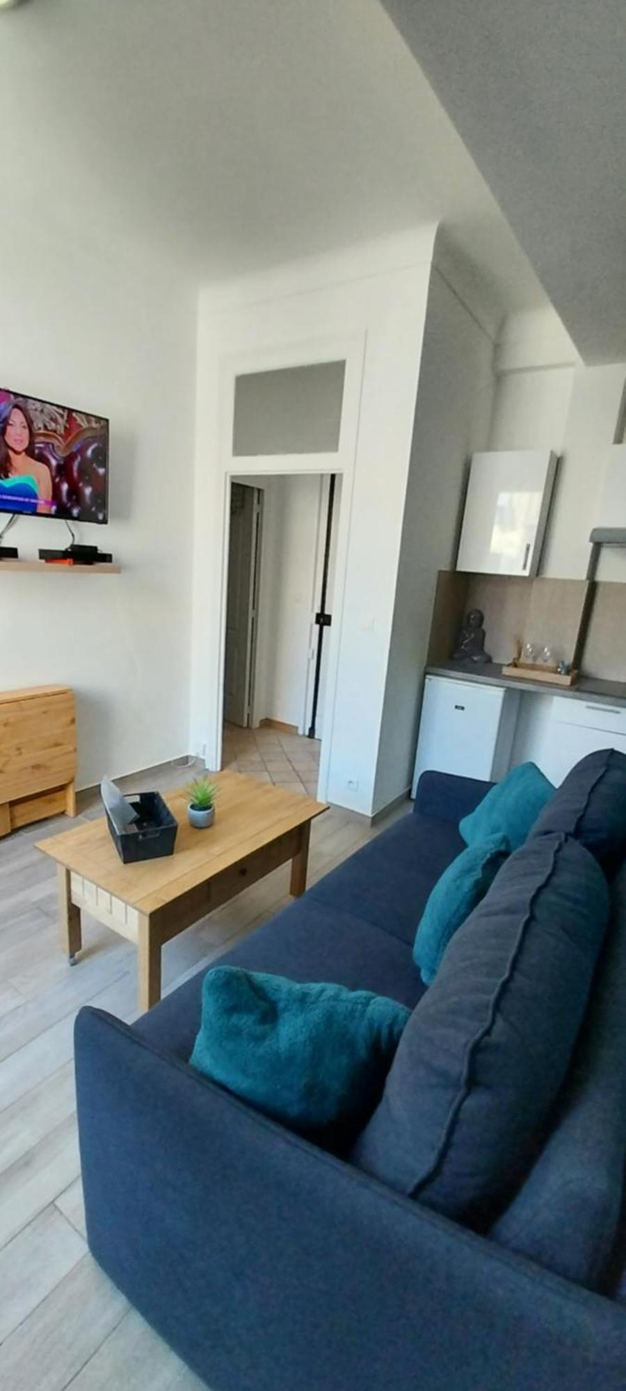 2 Pieces Appartement *